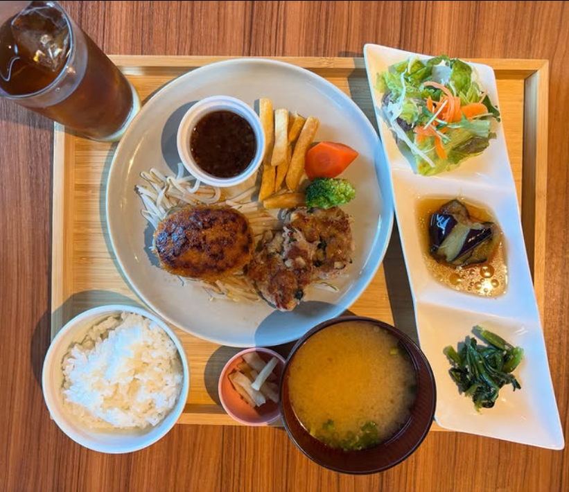 夏バテに負けない!毎週月曜日は1000円ランチでパワーアップ☆