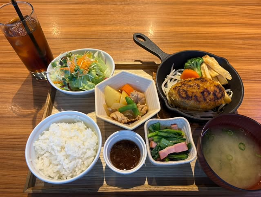 毎週木曜日は1000円定食の日！今週のラインナップはこちら！