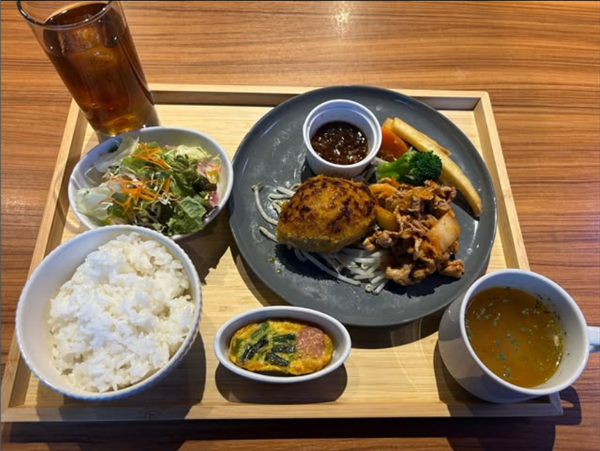 毎週月曜日は1000円ランチの日！今週のラインナップはこちら！