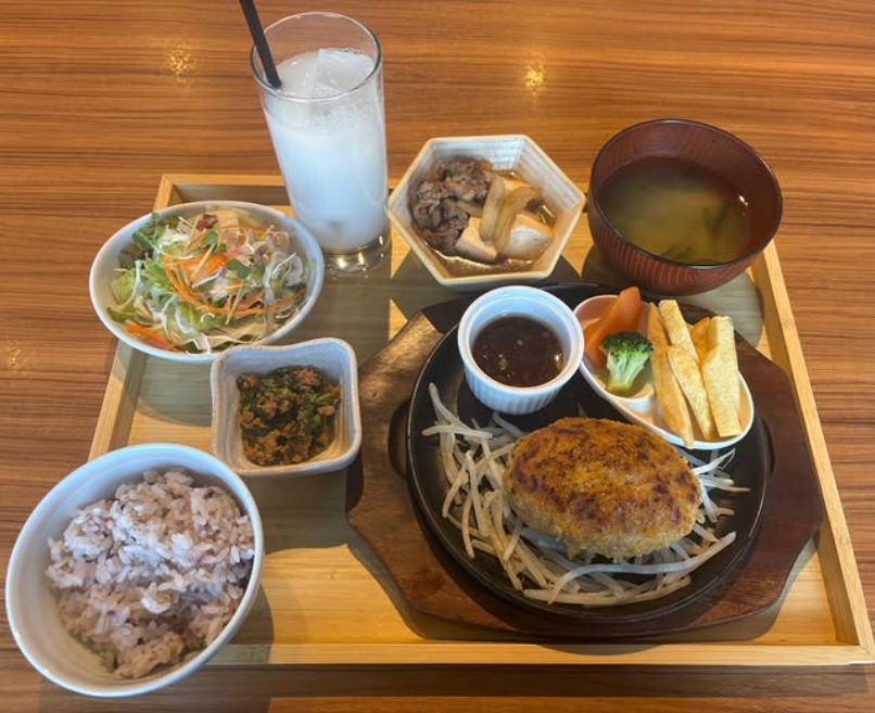 毎週木曜日は1000円定食！今週のラインナップはこちら！
